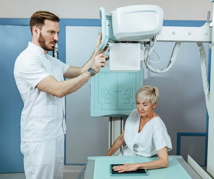 Matériel de radiologie et maintenance